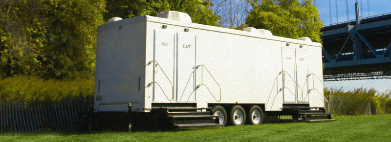 VIP Portable Bathroom