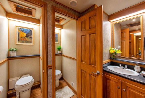 A Royal Flush Bridgeport Toilet Rental Service