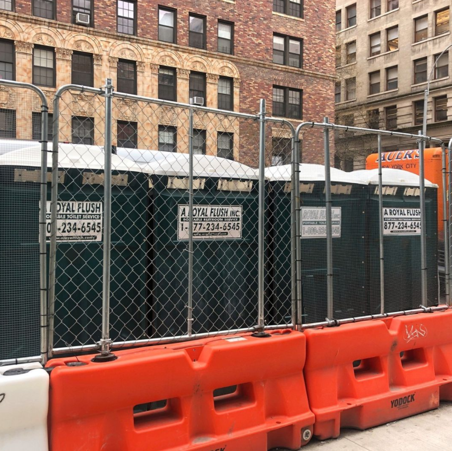 A Royal Flush Bridgeport Luxury Portable Toilets for Contruction