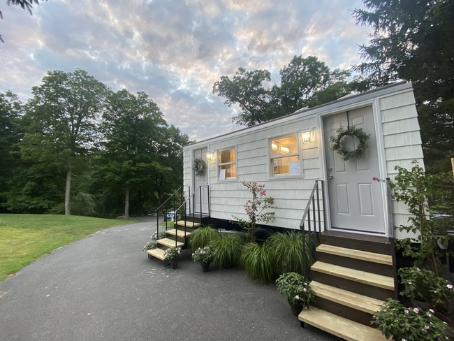Image of a beautiful two-door portable restroom trailer from A Royal Flush